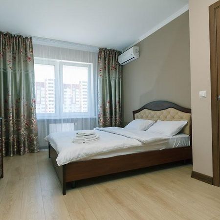 Софии Русовой 7, 13 Kiev Dış mekan fotoğraf